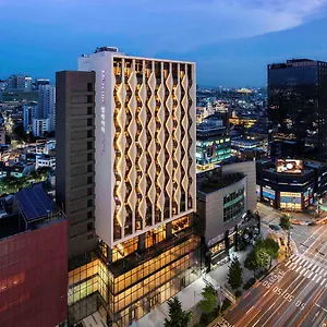Hotel Mercure Ambassador Hongdae, Seúl